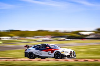 #17 - L'ESPACE BIENVENUE - Benjamin Lessennes - Ricardo Van Der Ende - BMW M4 GT4 (G82) - SILVER, Course 1
 | SRO / Patrick Hecq Photography