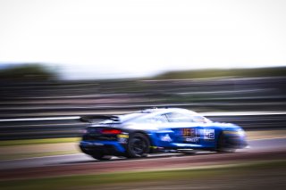 #42 - Sainteloc Racing - Gregory Guilvert - Christophe Hamon - Audi R8 LMS GT4 - PRO-AM, Course 1
 | SRO / Patrick Hecq Photography