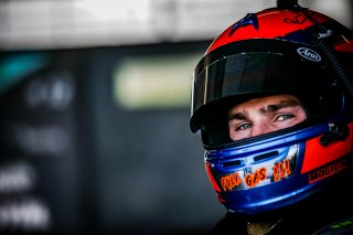 #29 - CMR - Milan Petelet - Hugo Mogica - Porsche 718 Cayman GT4 RS CS - SILVER, Course 1, GT4 France, Pitlane
 | © SRO - TWENTY-ONE CREATION | Jules Benichou