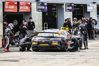 Course 2, Pitlane
 | © SRO / Patrick Hecq Photography