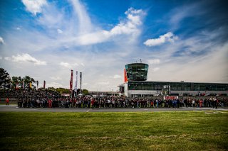 Ambiance, Course 2, Grid Walk
 | © SRO - TWENTY-ONE CREATION | Jules Benichou