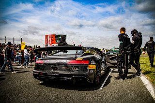 #777 - CSA RACING - Antoine Bottiroli - Sebastien Rambaud - Audi R8 LMS GT4 - PRO-AM, Course 2, GT4 France, Grid Walk
 | © SRO - TWENTY-ONE CREATION | Jules Benichou