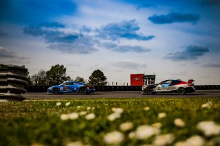 #17 - L'ESPACE BIENVENUE - Benjamin Lessennes - Ricardo Van Der Ende - BMW M4 GT4 (G82) - SILVER, #42 - Sainteloc Racing - Gregory Guilvert - Christophe Hamon - Audi R8 LMS GT4 - PRO-AM, Course 2, GT4 France
 | © SRO - TWENTY-ONE CREATION | Jules Benichou