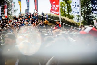 Ambiance, Course 2, Grid Walk
 | © SRO - TWENTY-ONE CREATION | Jules Benichou