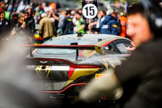 #7 - Mirage Racing - Romain Carton - Louis Meric - Aston Martin Vantage AMR GT4 - SILVER, Ambiance, Course 2, GT4 France, Grid Walk
 | © SRO - TWENTY-ONE CREATION | Jules Benichou