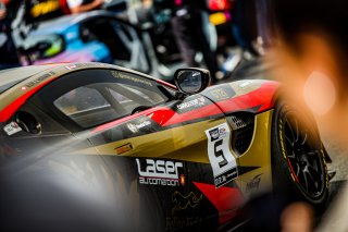 #5 - Mirage Racing - Ruben Del Sarte - David Kullmann - Aston Martin Vantage AMR GT4 - SILVER, Ambiance, Course 2, GT4 France, Grid Walk
 | © SRO - TWENTY-ONE CREATION | Jules Benichou