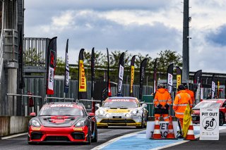 #43 - JSB Compétition - Pierre-Arnaud Navarro - Jean-Laurent Navarro - Porsche 718 Cayman GT4 RS CS - Am, Essais Libres 1
 | © SRO / Patrick Hecq Photography