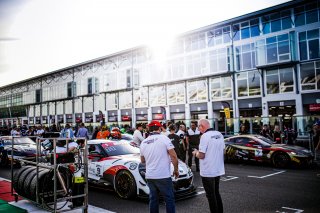 #9 - Matmut Evolution - Enzo Joulié - Etienne Cheli - Toyota GR Supra GT4 EVO - Silver, Course 1, FFSA GT, Grid Walk
 | © SRO - TWENTY-ONE CREATION | Jules Benichou