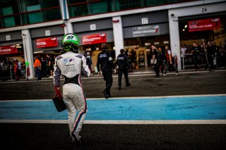 #17 - L'ESPACE BIENVENUE - Benjamin Lessennes - Ricardo Van Der Ende - BMW M4 GT4 (G82) - Silver, Course 1, FFSA GT, Pitlane
 | © SRO - TWENTY-ONE CREATION | Jules Benichou