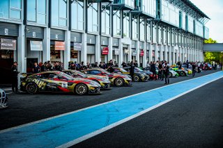 #5 - Mirage Racing - Ruben Del Sarte - David Kullmann - Aston Martin Vantage AMR GT4 - Silver, Course 1, FFSA GT, Pitlane
 | © SRO - TWENTY-ONE CREATION | Jules Benichou