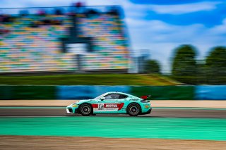 #12 - CMR - Nicolas Prost - Rudy Servol - Porsche 718 Cayman GT4 RS CS - Pro-Am, Course 2, FFSA GT
 | © SRO - TWENTY-ONE CREATION | Jules Benichou