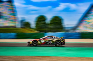 #7 - Mirage Racing - Romain Carton - Louis Meric - Aston Martin Vantage AMR GT4 - Silver, Course 2, FFSA GT
 | © SRO - TWENTY-ONE CREATION | Jules Benichou