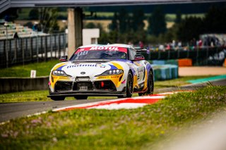 #16 - Matmut Evolution - Gabriela Jilkova - Lucile Cypriano - Toyota GR Supra GT4 EVO - Pro-Am, Course 2, FFSA GT
 | © SRO - TWENTY-ONE CREATION | Jules Benichou