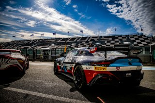 #92 - Racing Spirit Of Léman - Victor Weyrich - Mateo Villagomez - Aston Martin Vantage AMR GT4 - Silver, Essais Privés, FFSA GT
 | © SRO - TWENTY-ONE CREATION | Jules Benichou