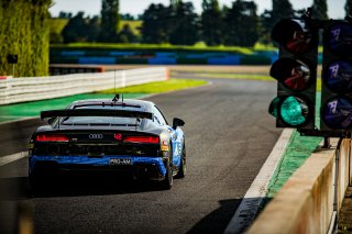 #42 - Sainteloc Racing - Gregory Guilvert - Christophe Hamon - Audi R8 LMS GT4 - Pro-Am, Essais Privés, FFSA GT
 | © SRO - TWENTY-ONE CREATION | Jules Benichou