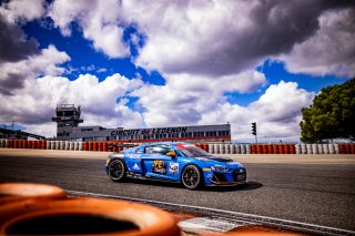 #42 - Sainteloc Racing - Gregory Guilvert - Christophe Hamon - Audi R8 LMS GT4 - Pro-Am, FFSA GT
 | © SRO - TWENTY-ONE CREATION | Jules Benichou