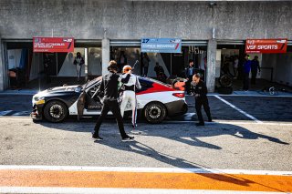 #17 - L'ESPACE BIENVENUE - Benjamin Lessennes - Ricardo Van Der Ende - BMW M4 GT4 (G82) - Silver, Course 1, FFSA GT
 | © SRO / Patrick Hecq Photography