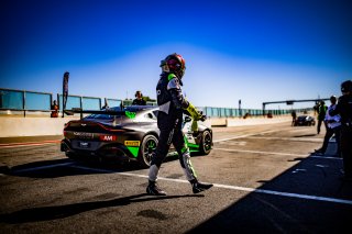 #98 - AGS Events - Didier Dumaine - Christophe Carrière  - Aston Martin Vantage AMR GT4 - Am, Course 2, FFSA GT
 | © SRO - TWENTY-ONE CREATION | Jules Benichou