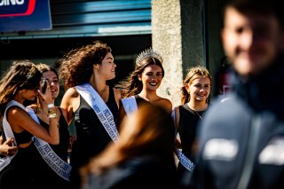 Ambiance, Autographe Session, FFSA GT
 | © SRO - TWENTY-ONE CREATION | Jules Benichou