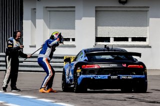 #42 - Sainteloc Racing - Gregory Guilvert - Christophe Hamon - Audi R8 LMS GT4 - Pro-Am, Course 1, GT4 France
 | © SRO / Patrick Hecq Photography