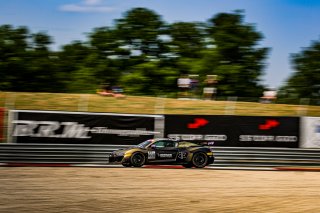 #888 - CSA RACING - Arno Santamato - Stéphane Tribaudini - Audi R8 LMS GT4 - Silver, Course 1, GT4 France
 | © SRO - TWENTY-ONE CREATION | Jules Benichou