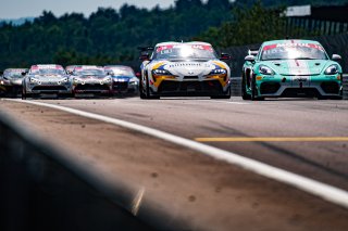 #12 - CMR - Nicolas Prost - Rudy Servol - Porsche 718 Cayman GT4 RS CS - Pro-Am, #16 - Matmut Evolution - Gabriela Jilkova - Lucile Cypriano - Toyota GR Supra GT4 EVO - Pro-Am, Course 2, GT4 France
 | ©SRO/ JULES BEAUMONT