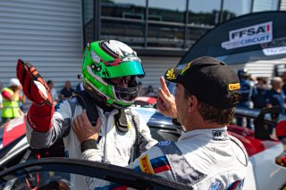 #17 - L'ESPACE BIENVENUE - Ricardo Van Der Ende - Benjamin Lessennes - BMW M4 GT4 (G82) - Silver, Course 2, GT4 France
 | ©SRO/ JULES BEAUMONT