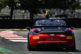 #43 - JSB Compétition - Pierre-Arnaud Navarro - Jean-Laurent Navarro - Porsche 718 Cayman GT4 RS CS - Am, Essais Libres 1, FFSA GT
 | © SRO / Patrick Hecq Photography