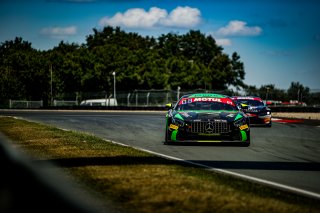 #64 - Vic'Team - Eric Trémoulet - Olivier Jouffret - Mercedes AMG GT4 - Pro-Am, Essais Libres 1, FFSA GT
 | © SRO - TWENTY-ONE CREATION | Jules Benichou