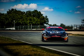 #92 - Racing Spirit Of Léman - Victor Weyrich - Mateo Villagomez - Aston Martin Vantage AMR GT4 - Silver, Essais Libres 1, FFSA GT
 | © SRO - TWENTY-ONE CREATION | Jules Benichou