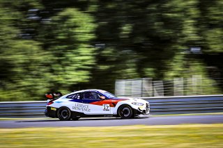 #17 - L'ESPACE BIENVENUE - Ricardo Van Der Ende - Benjamin Lessennes - BMW M4 GT4 (G82) - Silver, Essais Libres 2, FFSA GT
 | © SRO / Patrick Hecq Photography