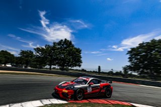 #43 - JSB Compétition - Pierre-Arnaud Navarro - Jean-Laurent Navarro - Porsche 718 Cayman GT4 RS CS - Am, Essais Libres 2, FFSA GT
 | © SRO / Patrick Hecq Photography