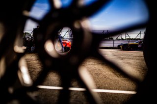 #43 - JSB Compétition - Pierre-Arnaud Navarro - Jean-Laurent Navarro - Porsche 718 Cayman GT4 RS CS - Am, Essais Libres 2, FFSA GT
 | © SRO - TWENTY-ONE CREATION | Jules Benichou