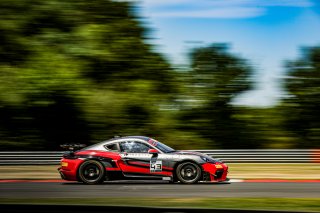 #43 - JSB Comp&eacute;tition - Pierre-Arnaud Navarro - Jean-Laurent Navarro - Porsche 718 Cayman GT4 RS CS - Am, Essais Qualificatifs, FFSA GT
 | &copy;&nbsp;SRO - TWENTY-ONE CREATION | Jules Benichou