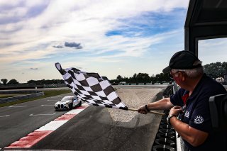 #17 - L'ESPACE BIENVENUE - Ricardo Van Der Ende - Benjamin Lessennes - BMW M4 GT4 (G82) - Silver, Course 1, FFSA GT
 | © SRO / Patrick Hecq Photography