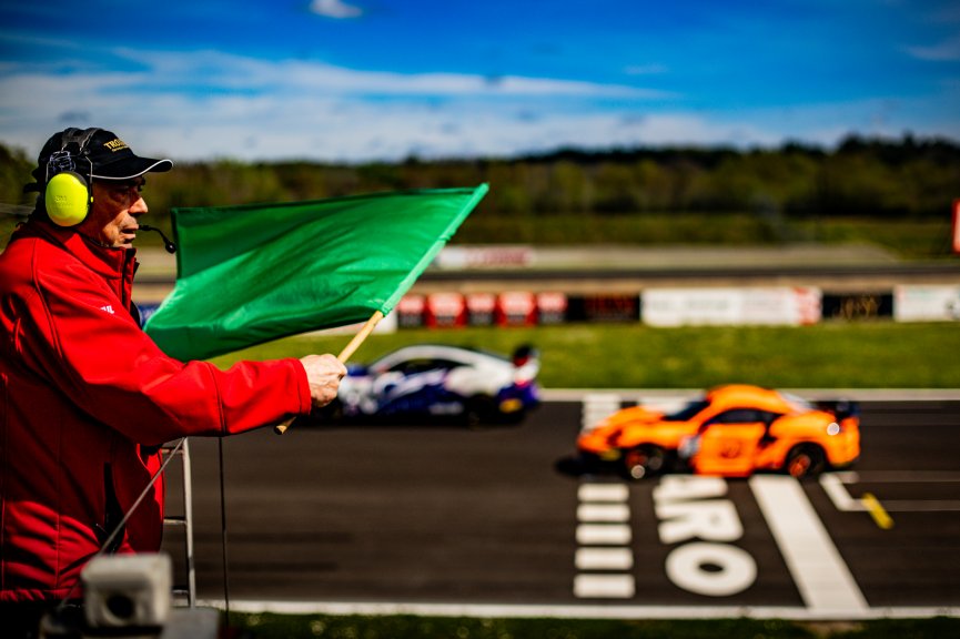 #75 - AV RACING - Thomas Laurent - Noam Abramczyk - Porsche 718 Cayman GT4 RS CS - Pro-Am, Essais Libres 1, FFSA GT
