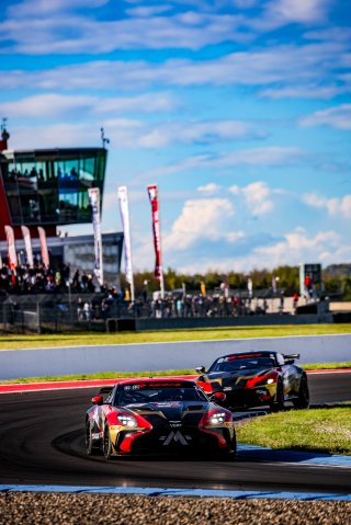 #7 - Mirage Racing - Stanislav Safronov - Aleksandr Vaintrub - Aston Martin Vantage AMR GT4 EVO - Pro-Am, Essais Libres 2, FFSA GT
 | © SRO - TWENTY-ONE CREATION | Jules Benichou