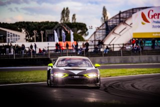 #111 - CSA RACING - Gael Castelli - Rodolphe Wallgren - Audi R8 LMS GT4 - Pro-Am, Essais Libres 2, FFSA GT
 | © SRO - TWENTY-ONE CREATION | Jules Benichou