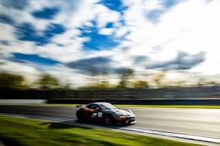 #46 - JSB Compétition - Jean-Laurent Navarro - Porsche 718 Cayman GT4 RS CS - Am, Course 2, FFSA GT
 | © SRO - TWENTY-ONE CREATION | Jules Benichou