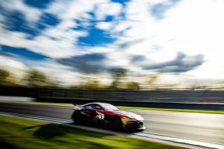 #5 - Mirage Racing - Ruben Del Sarte - Josh Miller - Aston Martin Vantage AMR GT4 - Silver, Course 2, FFSA GT
 | © SRO - TWENTY-ONE CREATION | Jules Benichou