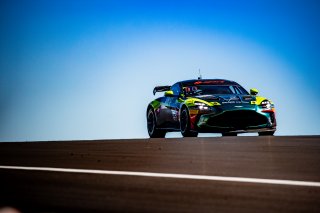 #92 - Racing Spirit Of Léman - Clément Dub - Ronald Basso - Aston Martin Vantage AMR GT4 EVO - Am, FFSA GT
 | © SRO - TWENTY-ONE CREATION | Jules Benichou