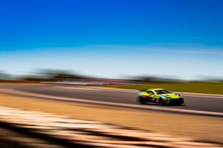 #74 - Racing Spirit Of Léman - Victor Weyrich - Mateo Villagomez - Aston Martin Vantage AMR GT4 EVO - Silver, FFSA GT
 | © SRO - TWENTY-ONE CREATION | Jules Benichou