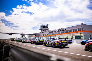 #87 - L'ESPACE BIENVENUE - Jim Pla - Jean-Luc Beaubelique - BMW M4 GT4 (G82) - Pro-Am, FFSA GT, Grid Walk
 | © SRO - TWENTY-ONE CREATION | Jules Benichou