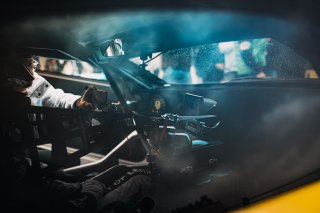 #74 - Racing Spirit Of L&eacute;man - Victor Weyrich - Mateo Villagomez - Aston Martin Vantage AMR GT4 EVO - Silver, Ambiance, FFSA GT, Grid Walk
 | TWENTY-ONE CREATION