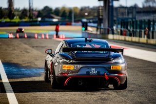 #24 - JSB Compétition - Porsche 718 Cayman RS CS, FFSA GT - GT4 FRANCE
 | © SRO - TWENTY-ONE CREATION | Jules Benichou