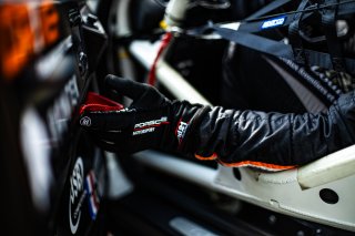#24 - JSB Compétition - Viny Beltramelli - Julien Paget - Porsche 718 Cayman GT4 RS CS - Pro-Am, CATEGORIES, FFSA GT
 | TWENTY-ONE CREATION