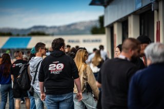 AMBIANCE, PITWALK
 | TWENTY-ONE CREATION