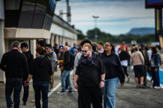 AMBIANCE, PITWALK
 | TWENTY-ONE CREATION