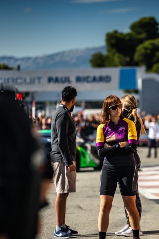 AMBIANCE
 | TWENTY-ONE CREATION