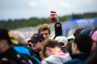 AMBIANCE, GRID WALK
 | &copy;&nbsp;SRO - TWENTY-ONE CREATION | Jules Benichou